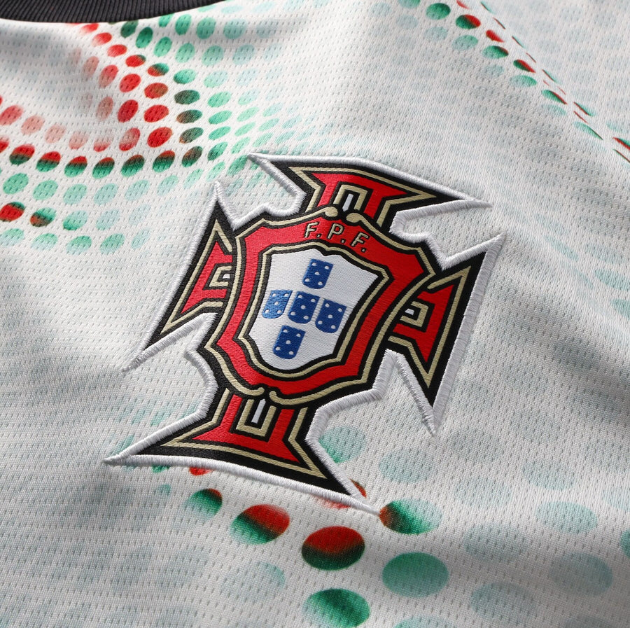 Camiseta Portugal manga larga 2025 visitante